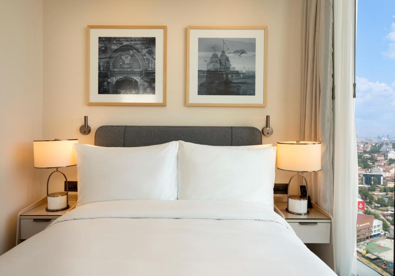 Address Istanbul Hotel Kültér fotó A bedroom at the hotel